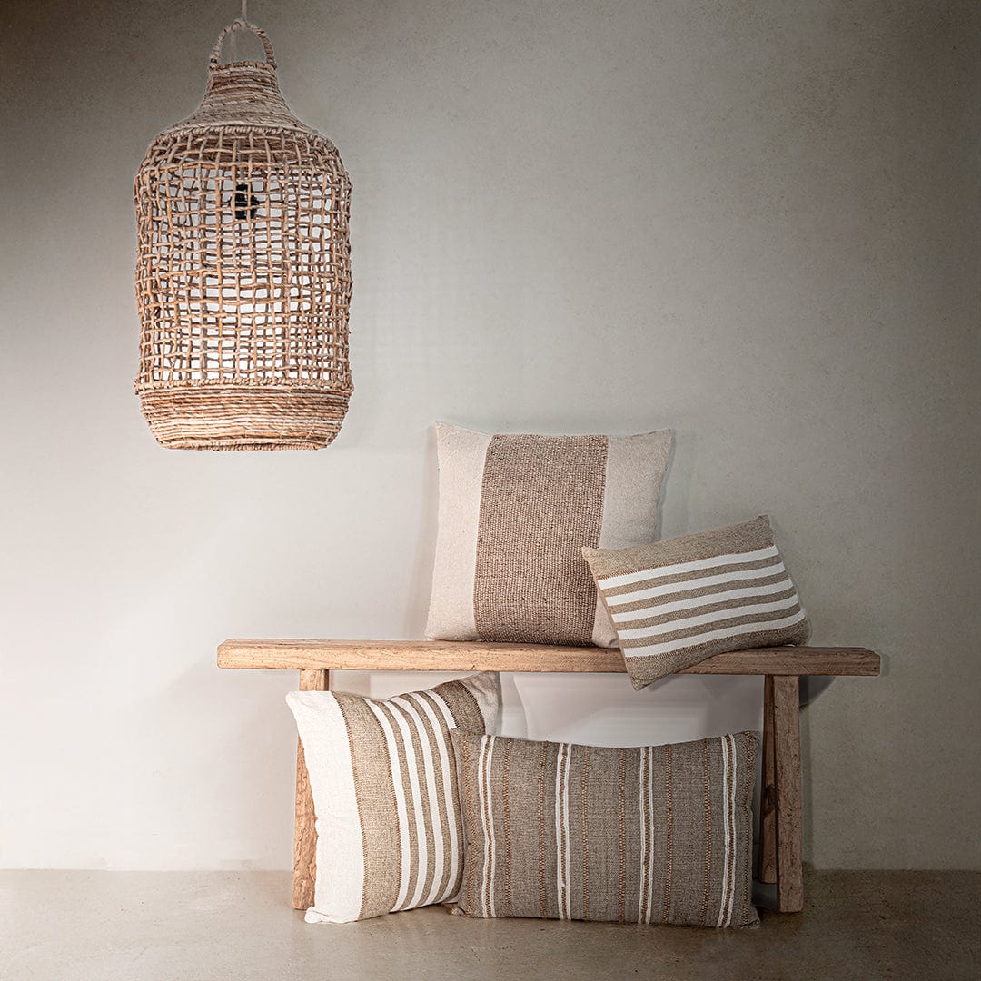 Coussin rectangulaire Amaira à rayures verticales