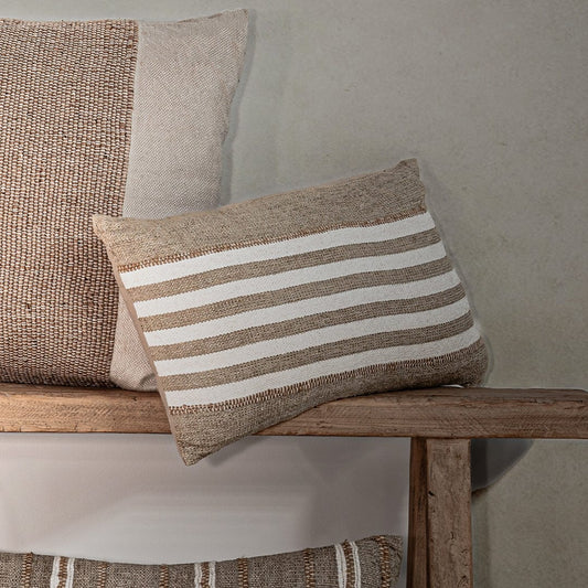 Coussin rectangulaire rayé Minoa