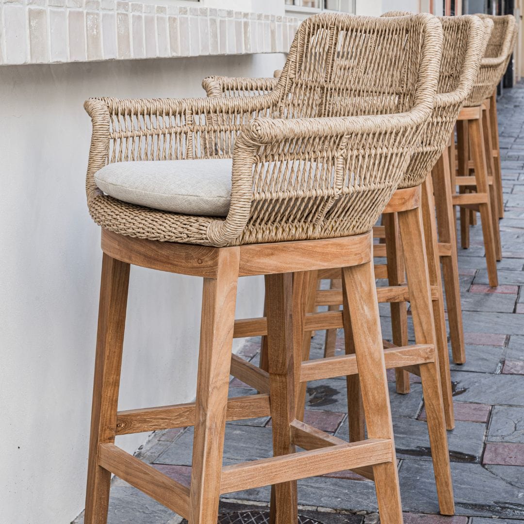 Tabouret de bar organique